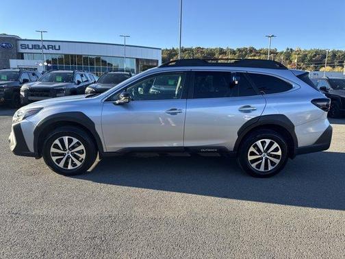 Ice Silver Metallic 2025 Subaru Outback Premium