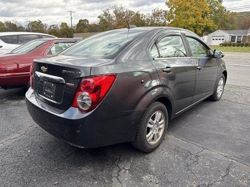 2016 Chevrolet Sonic LT