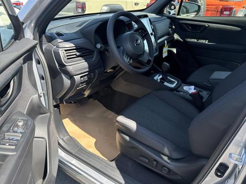 2025 Subaru Forester Hybrid Premium