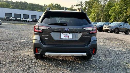 Magnetite Gray Metallic 2021 Subaru Outback Limited