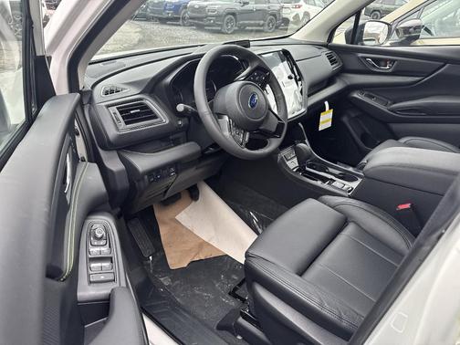 Crystal White Pearl 2026 Subaru Ascent Onyx Edition Touring