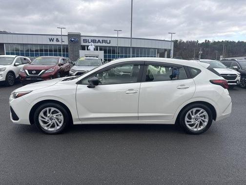 2024 Subaru Impreza Base