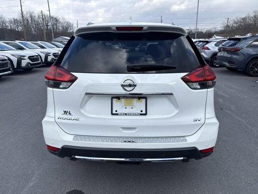 2020 Nissan Rogue SV