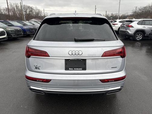 2024 Audi Q5 45 S line quattro Premium