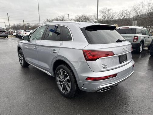 2024 Audi Q5 45 S line quattro Premium