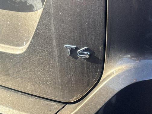 2015 Volvo XC60 T6 Platinum