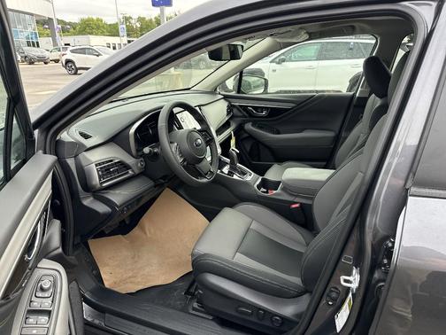 2025 Subaru Outback Onyx Edition XT