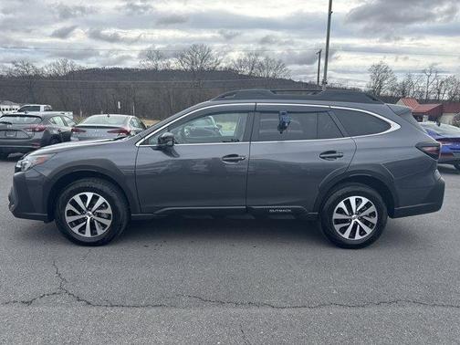 Magnetite Gray Metallic 2025 Subaru Outback Premium