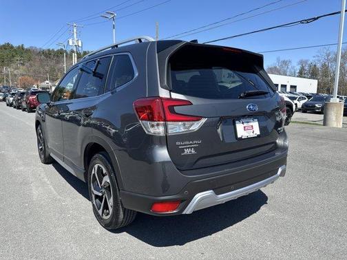 Magnetite Gray Metallic 2024 Subaru Forester Touring