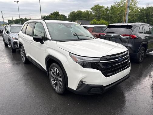 Crystal White Pearl 2026 Subaru Forester Touring
