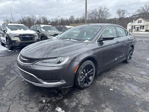 2016 Chrysler 200 Limited