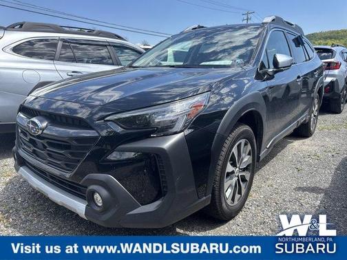 Crystal Black Silica 2025 Subaru Outback Touring