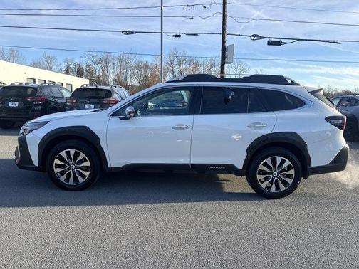 2024 Subaru Outback Touring XT