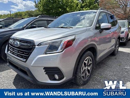 Ice Silver Metallic 2023 Subaru Forester Premium