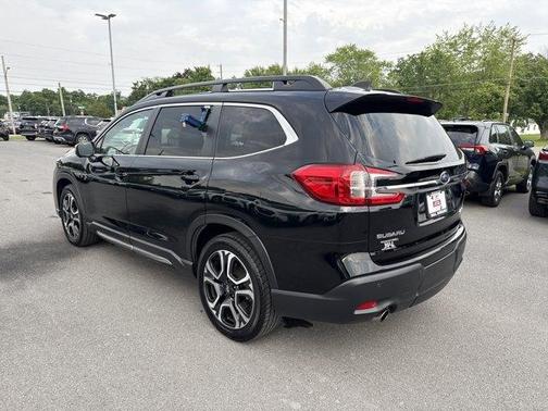 2023 Subaru Ascent Limited 8-Passenger