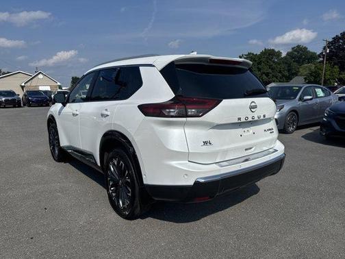 2024 Nissan Rogue Platinum