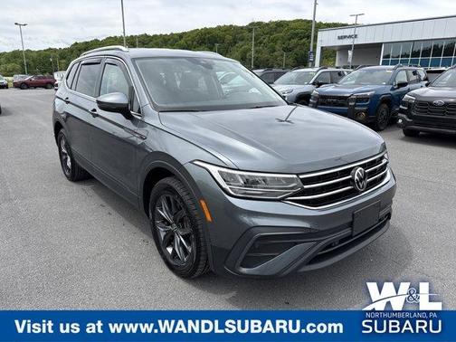 Platinum Gray Metallic 2023 Volkswagen Tiguan 2.0T SE