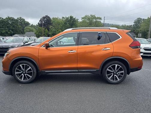 2017 Nissan Rogue SL