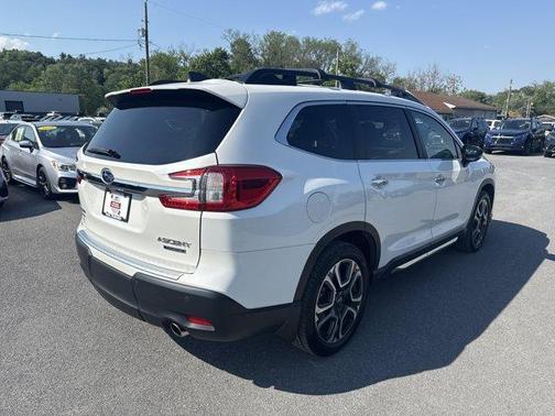 Crystal White Pearl 2024 Subaru Ascent Touring