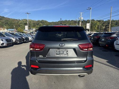 2020 Kia Sorento EX V6