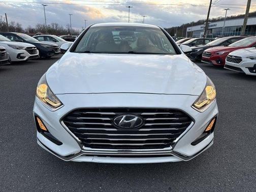 2018 Hyundai SONATA SE