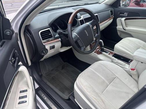 2012 Lincoln MKZ Base