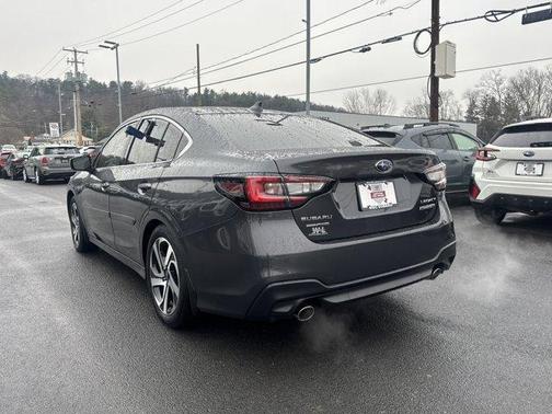 2022 Subaru Legacy Touring XT