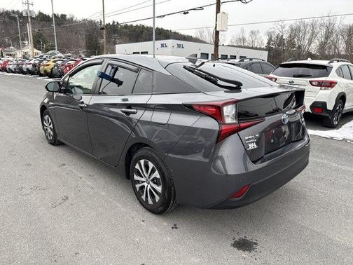 2019 Toyota Prius XLE