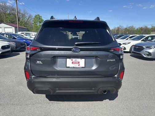 Magnetite Gray Metallic 2025 Subaru Forester Hybrid Limited