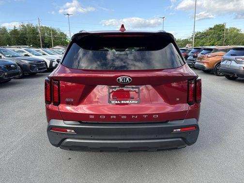 2021 Kia Sorento S