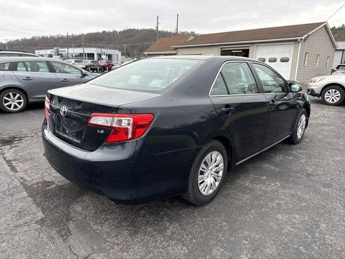 Black 2014 Toyota Camry LE