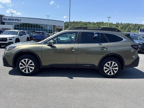 Autumn Green Metallic 2021 Subaru Outback Premium