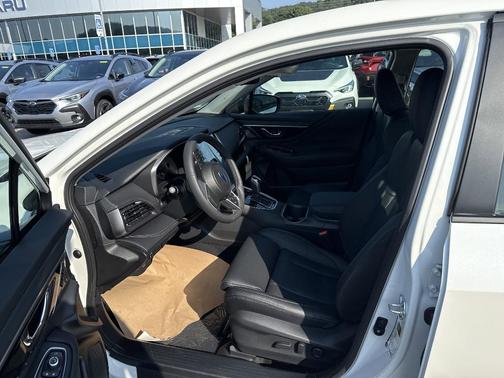 2025 Subaru Legacy Touring XT