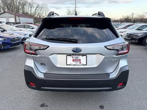 Ice Silver Metallic 2024 Subaru Outback Premium