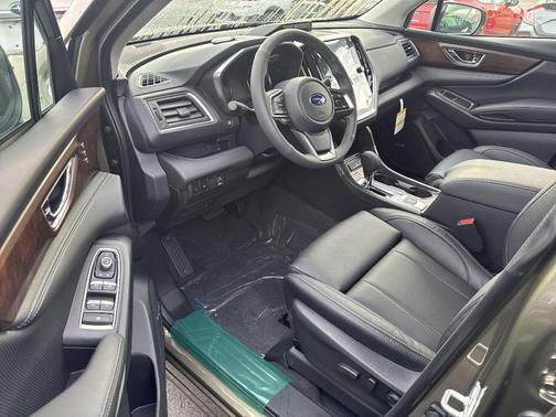 2025 Subaru Ascent Touring
