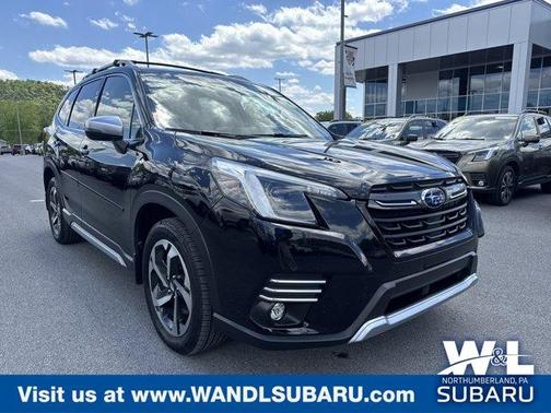 Crystal Black Silica 2023 Subaru Forester Touring
