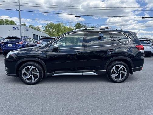 Crystal Black Silica 2023 Subaru Forester Touring