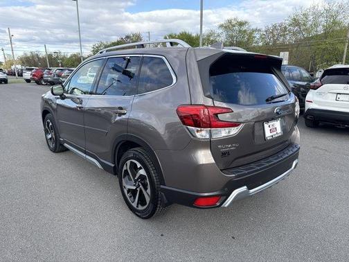 Brilliant Bronze Metallic 2022 Subaru Forester Touring