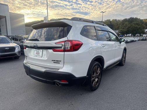 2025 Subaru Ascent Limited Bronze Edition