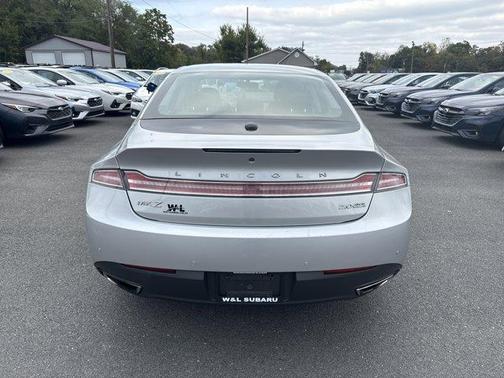 2015 Lincoln MKZ Base
