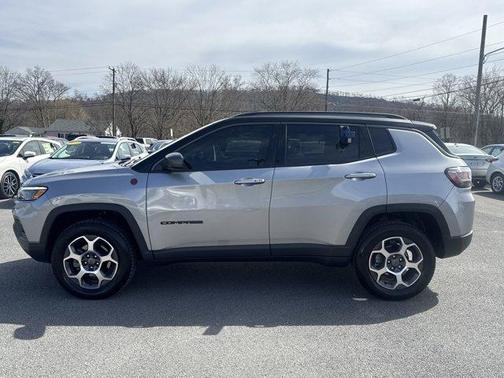 2022 Jeep Compass Trailhawk