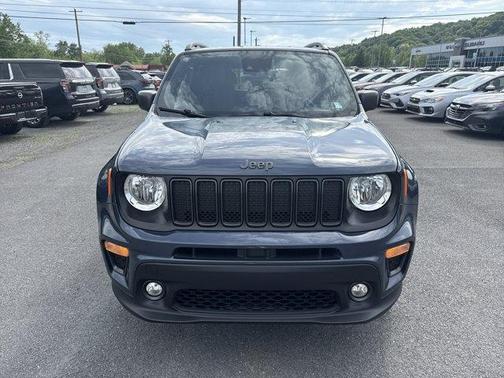 Slate Blue Pearlcoat 2021 Jeep Renegade Latitude