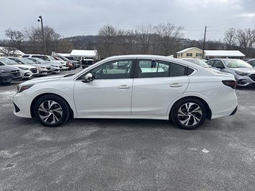 2022 Subaru Legacy Premium