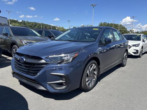 2025 Subaru Legacy 