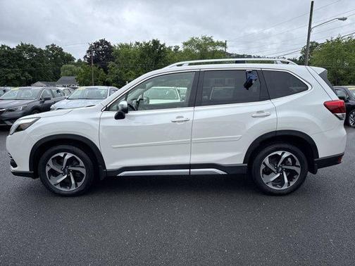 2022 Subaru Forester Touring
