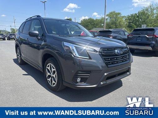 Magnetite Gray Metallic 2024 Subaru Forester Premium