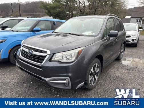 Dark Gray Metallic 2017 Subaru Forester 2.5i Premium