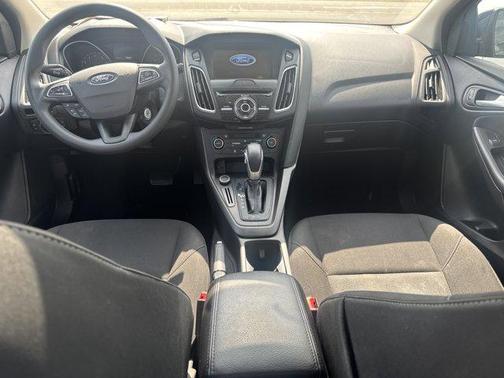 2017 Ford Focus SEL