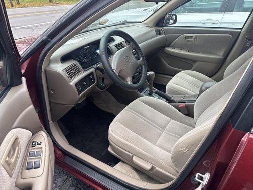 1999 Toyota Camry LE