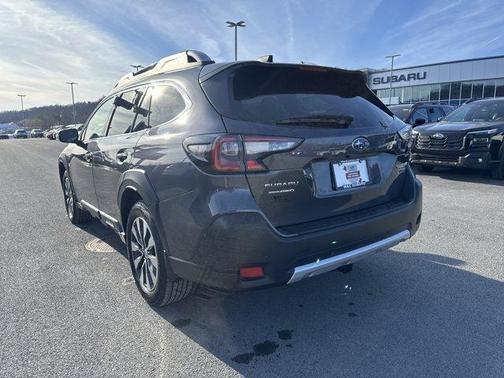 2025 Subaru Outback Touring